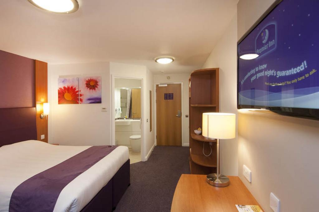 Crewe Hall Hotel & Spa - Cheshire المظهر الخارجي الصورة
